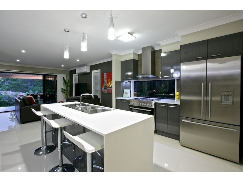30 Pentecost Place, Redland Bay QLD 4165