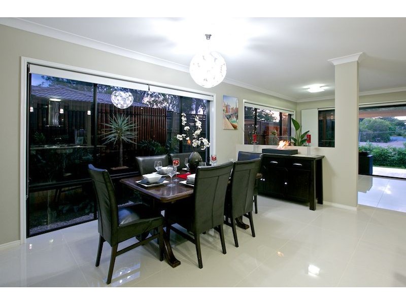 30 Pentecost Place, Redland Bay QLD 4165