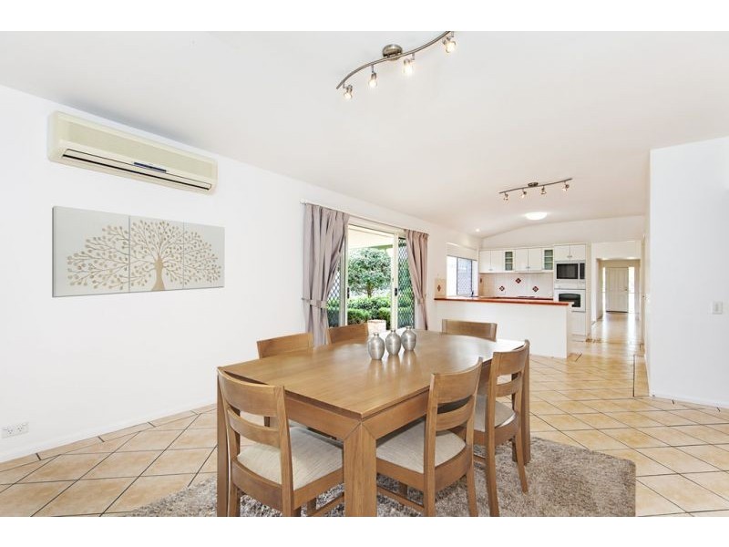 13 Doncaster Place, Alexandra Hills QLD 4161