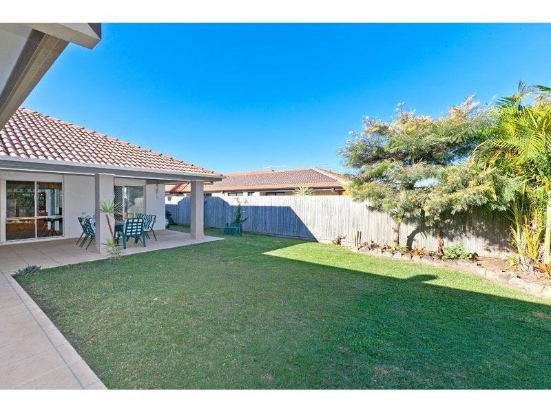 5 Lidgard Street, Thornlands QLD 4164