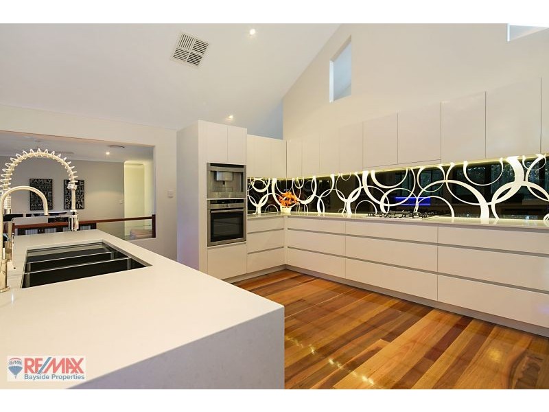 31 Wedgetail Crt, Mount Cotton QLD 4165