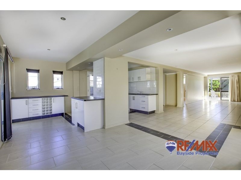 82 Valantine Road, Birkdale QLD 4159