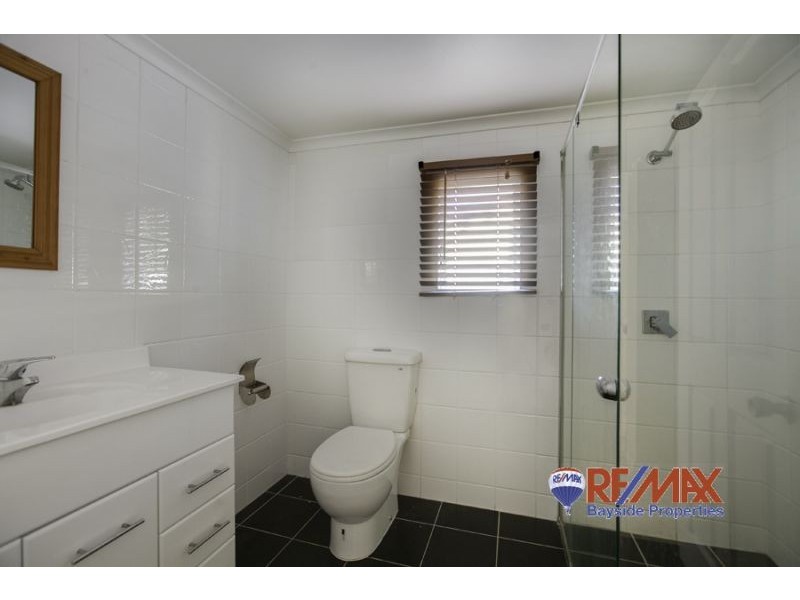 82 Valantine Road, Birkdale QLD 4159