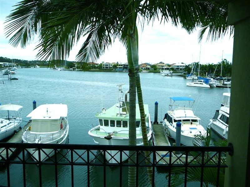 Villa Edgewater, Harbour View Crt, Raby Bay QLD 4163