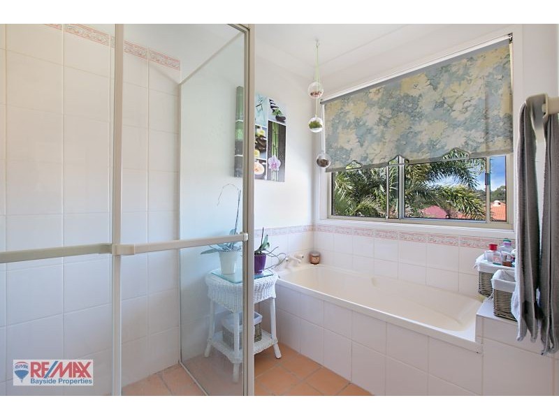 34 Chesterfield Crescent, Wellington Point QLD 4160