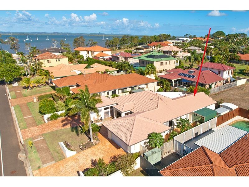 12 Moores Road, Redland Bay QLD 4165