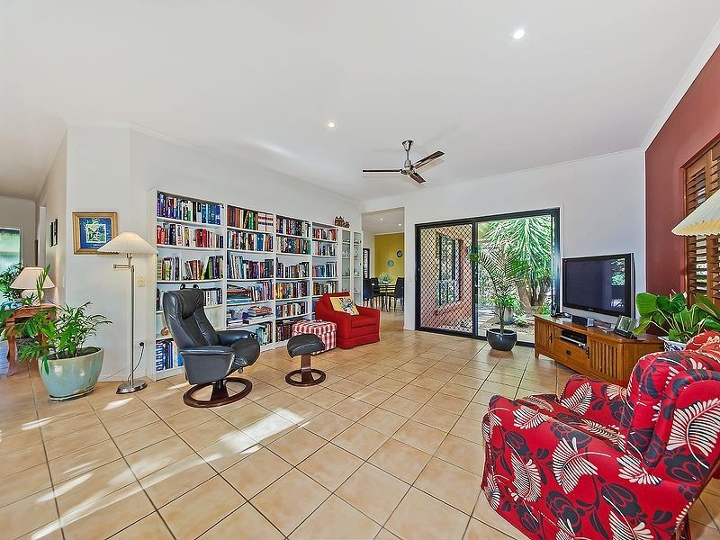 15 Bayview Street, Wellington Point QLD 4160