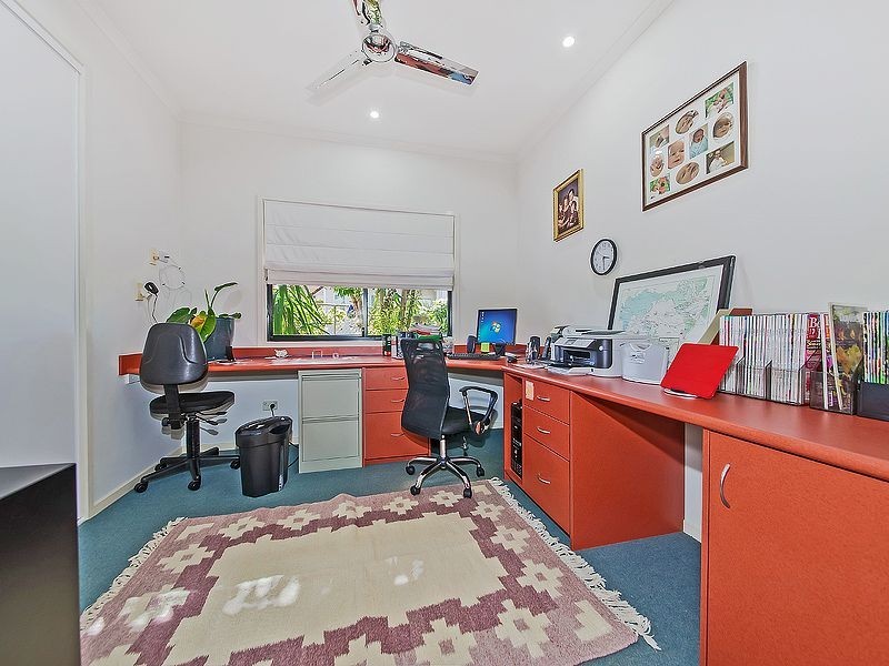 15 Bayview Street, Wellington Point QLD 4160