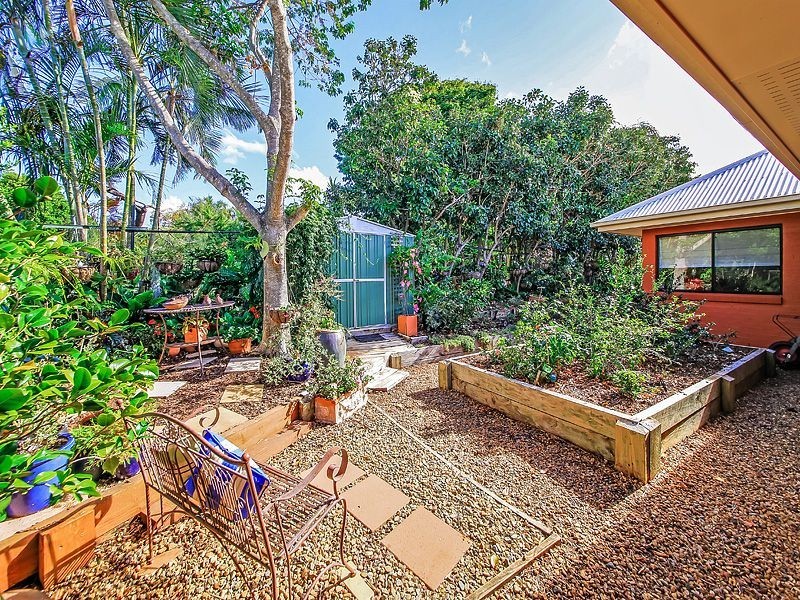 15 Bayview Street, Wellington Point QLD 4160
