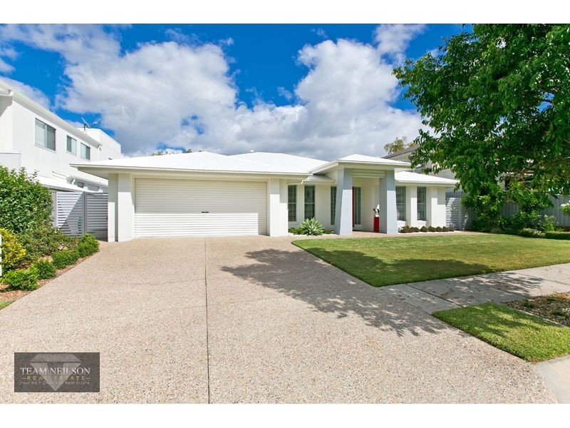 30 Feathertail Place, Gumdale QLD 4154