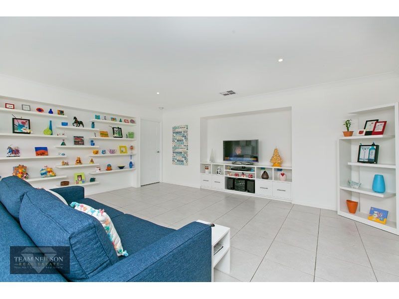 30 Feathertail Place, Gumdale QLD 4154