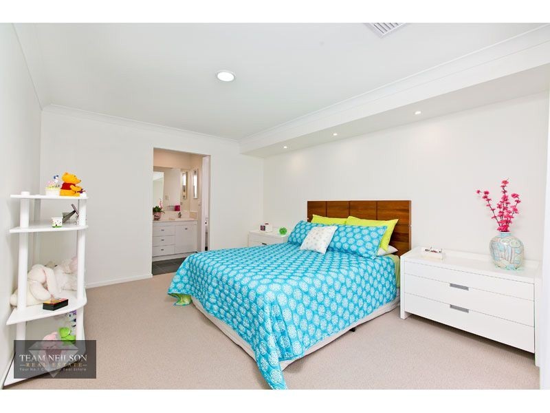 30 Feathertail Place, Gumdale QLD 4154