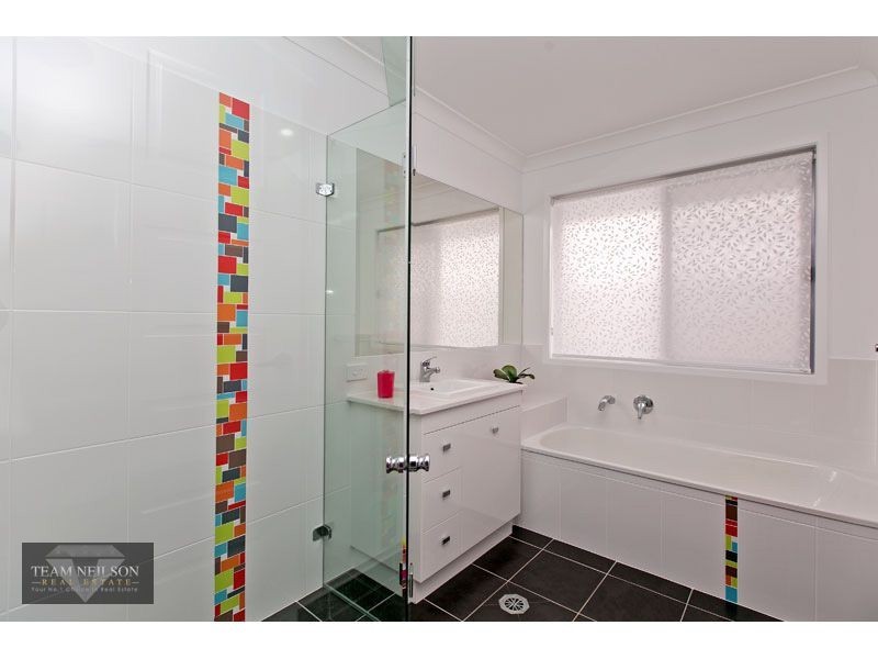 30 Feathertail Place, Gumdale QLD 4154