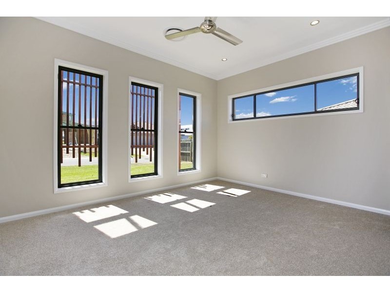 6 Nadine Crescent, Thornlands QLD 4164