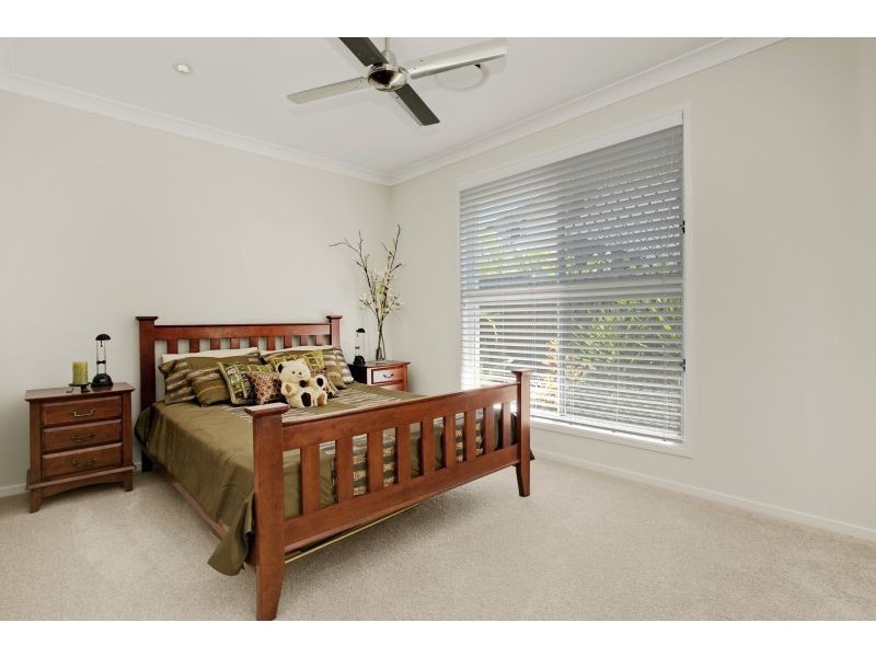 3 Nursery Street, Wellington Point QLD 4160