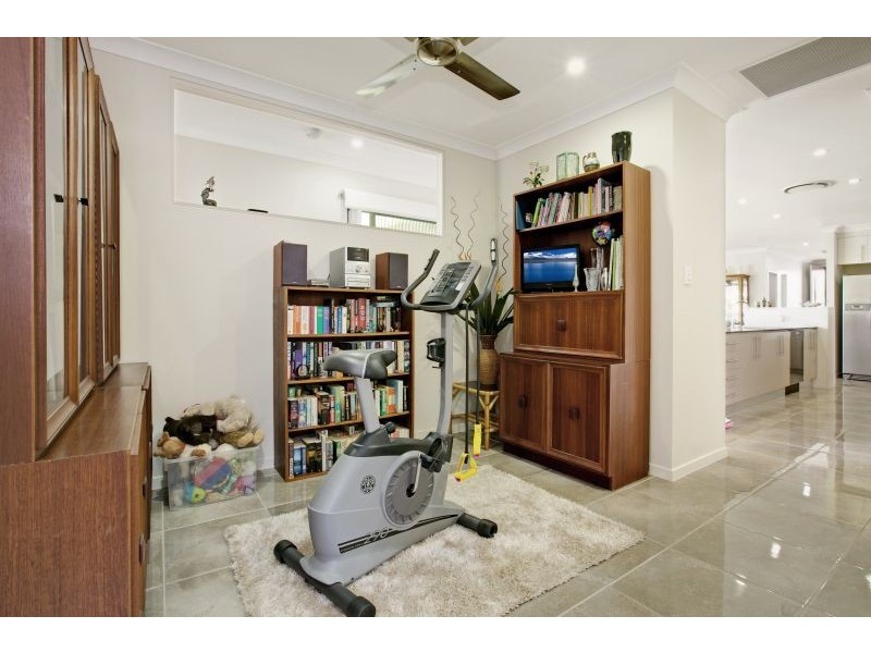 3 Nursery Street, Wellington Point QLD 4160