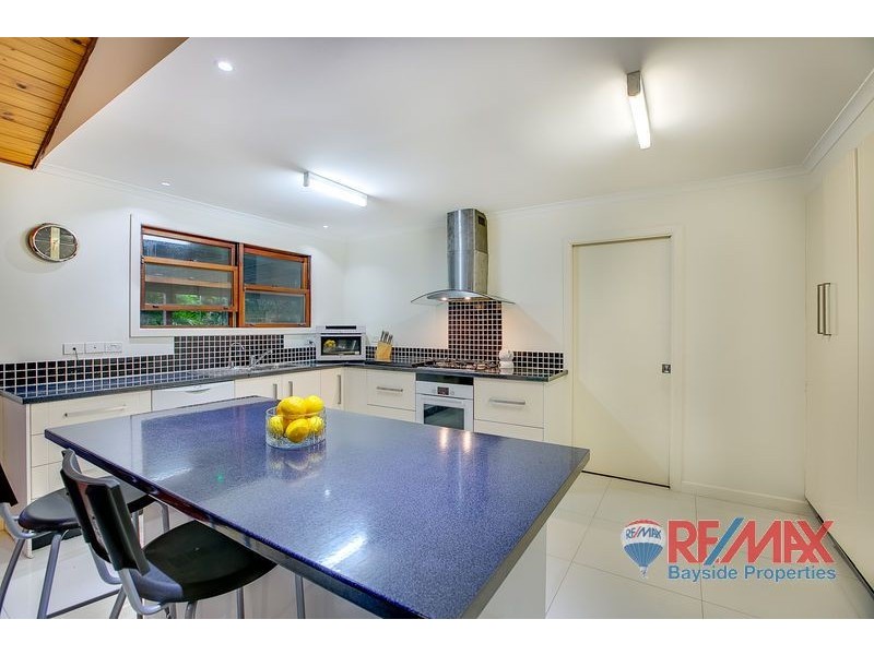 18 Creswick Place, Birkdale QLD 4159