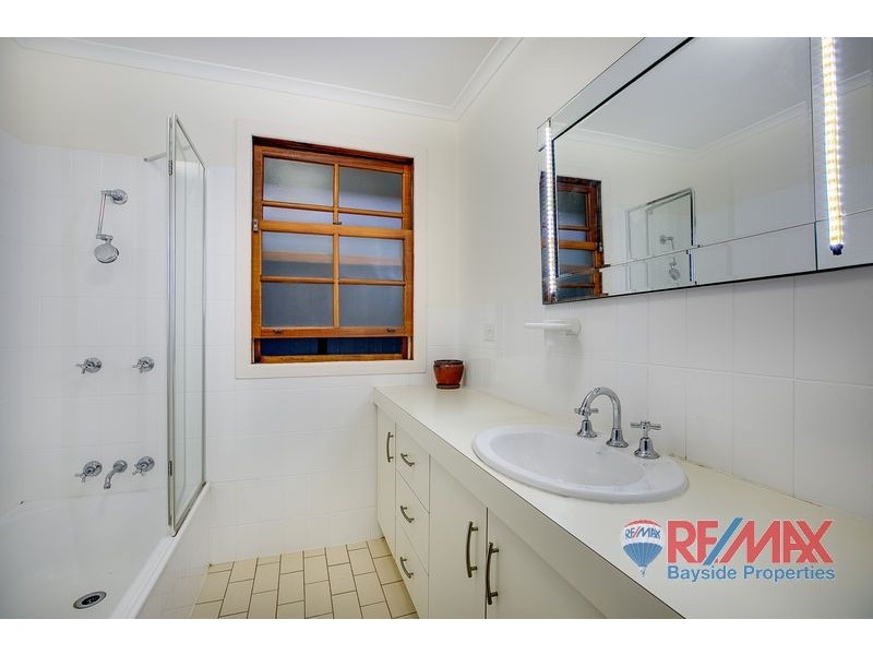 18 Creswick Place, Birkdale QLD 4159