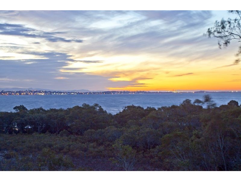 226 Main Road, Wellington Point QLD 4160