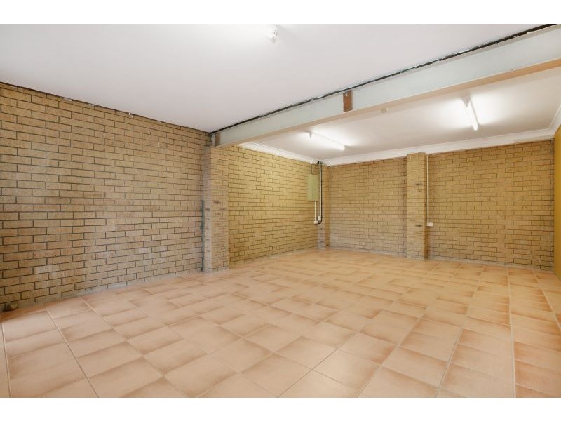 18 Sylvania Street, Wellington Point QLD 4160