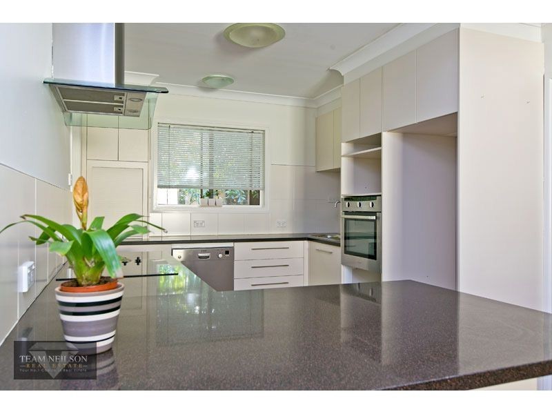 24 Thistle Street, Ormiston QLD 4160