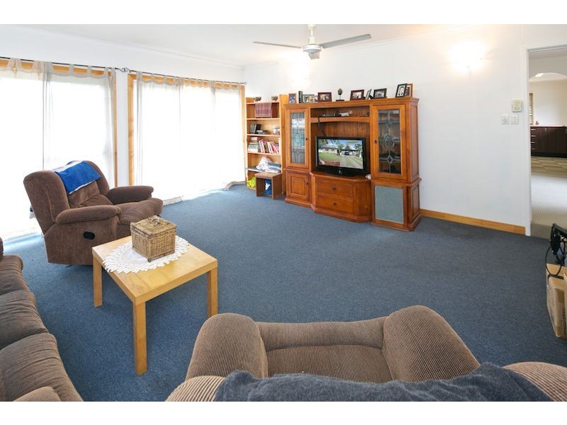 6 Nandina Street, Alexandra Hills QLD 4161