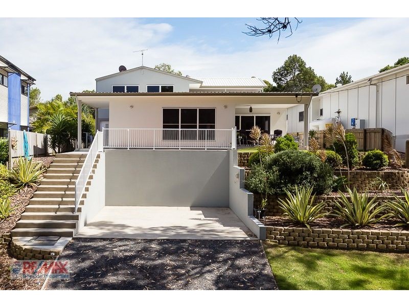 60 Victoria Parade, Coochiemudlo Island QLD 4184