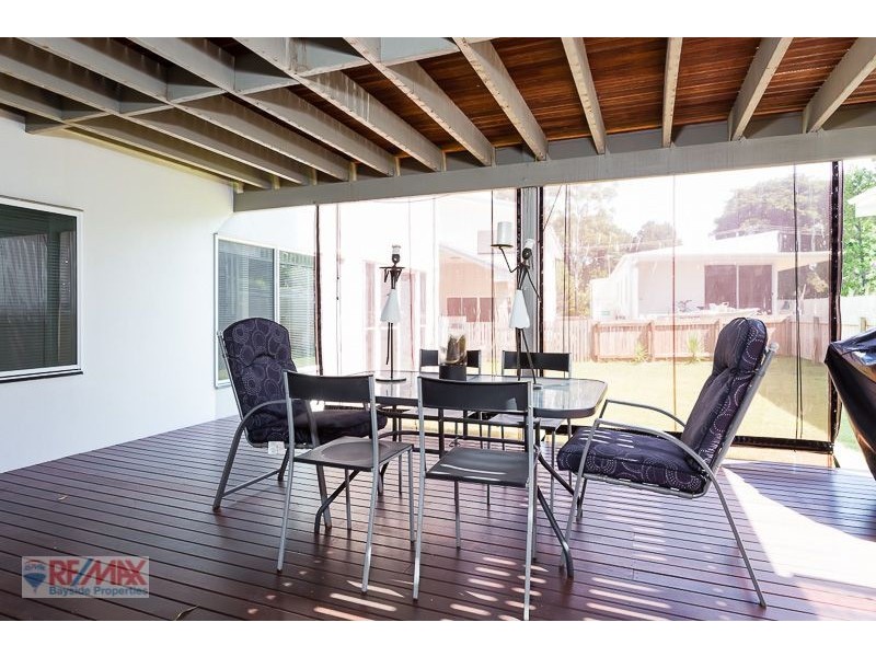 60 Victoria Parade, Coochiemudlo Island QLD 4184