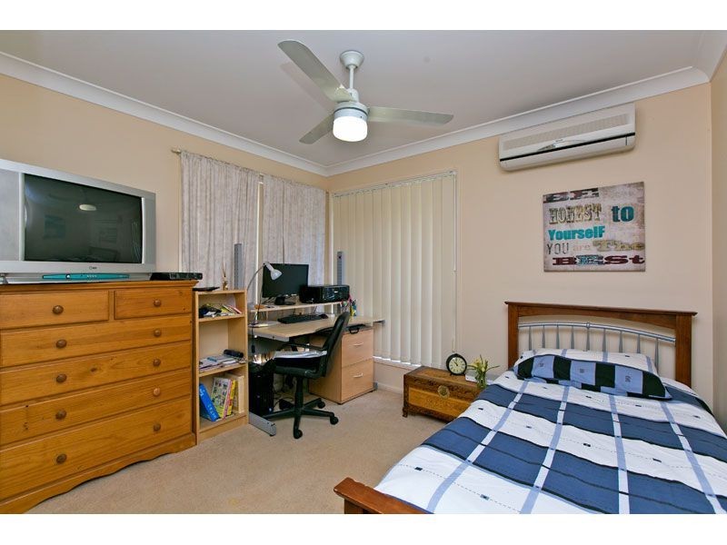 2 Franbridge Place, Victoria Point QLD 4165