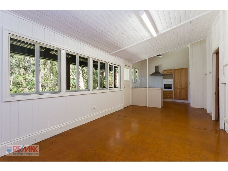 8-10 Erobin, Coochiemudlo Island QLD 4184