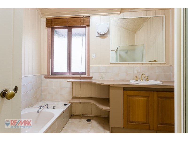 8-10 Erobin, Coochiemudlo Island QLD 4184