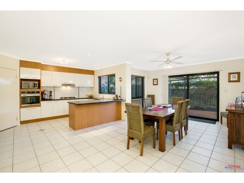 14 Jacaranda Place, Ormiston QLD 4160