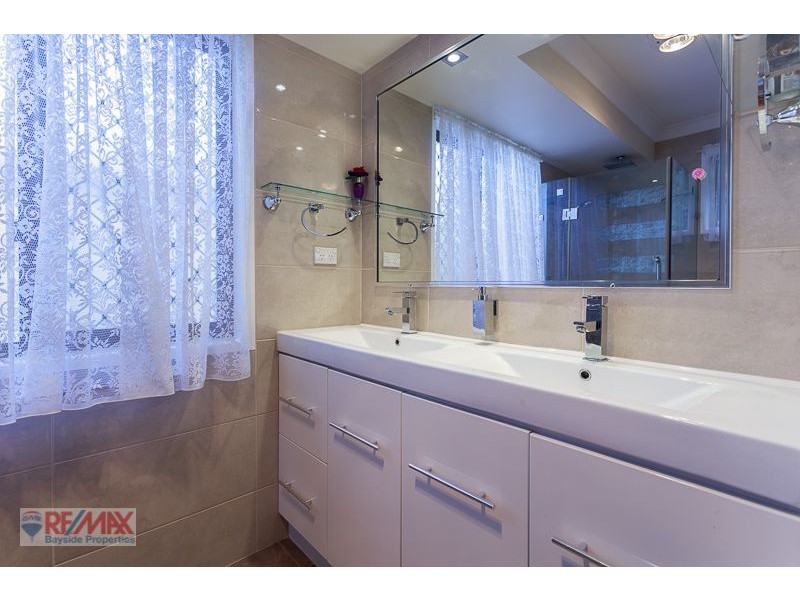 6 Anthony, Victoria Point QLD 4165