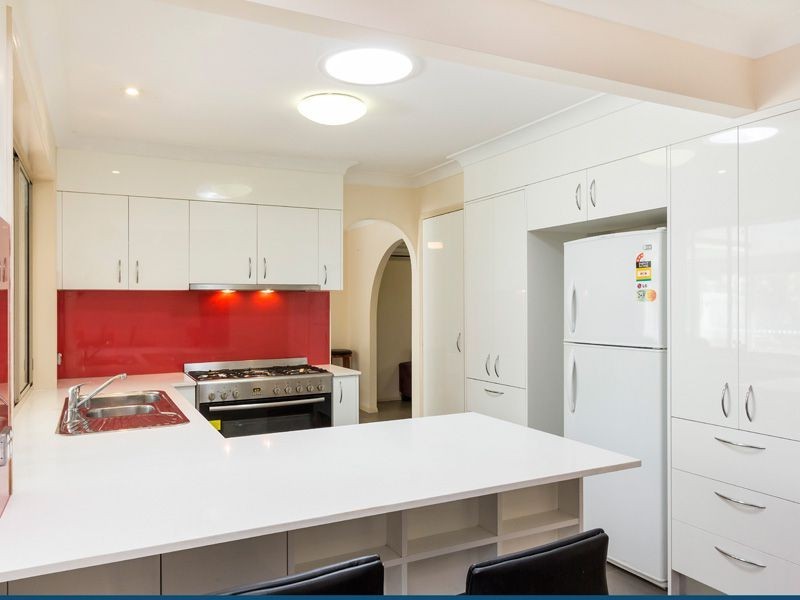 100 Sycamore Parade, Victoria Point QLD 4165