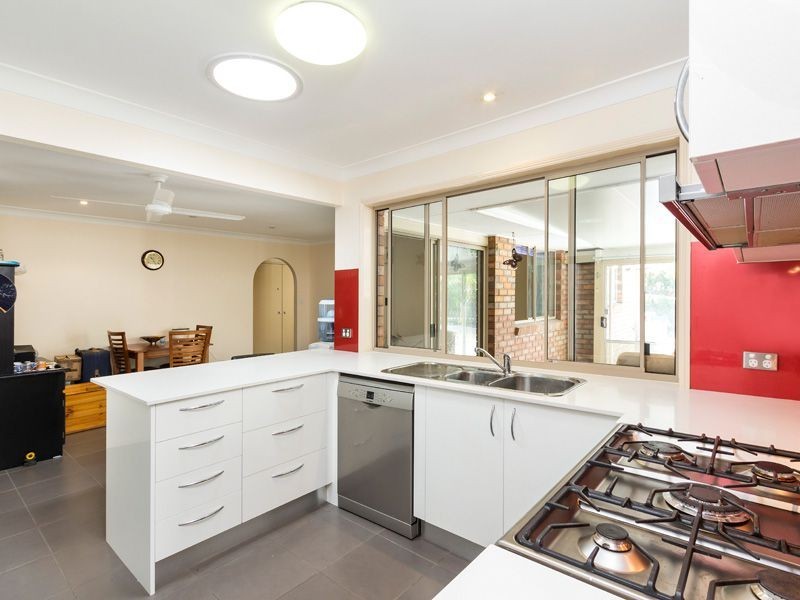 100 Sycamore Parade, Victoria Point QLD 4165