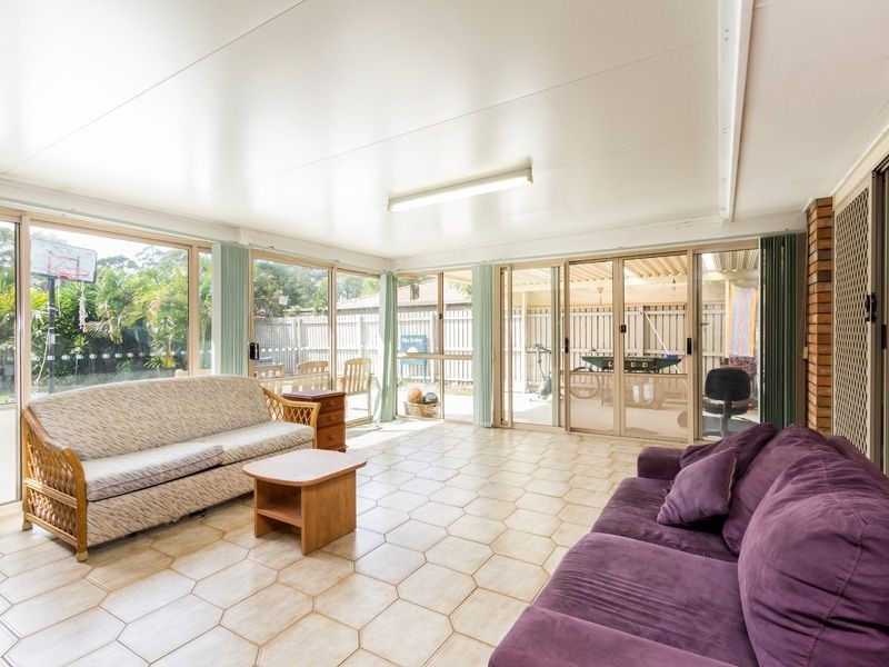 100 Sycamore Parade, Victoria Point QLD 4165