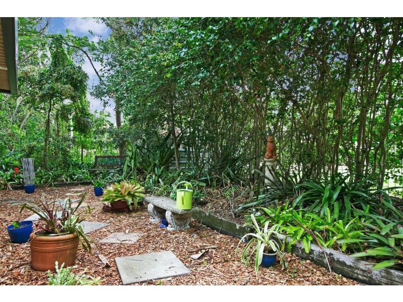 15 Bovingdon Street, Thorneside QLD 4158