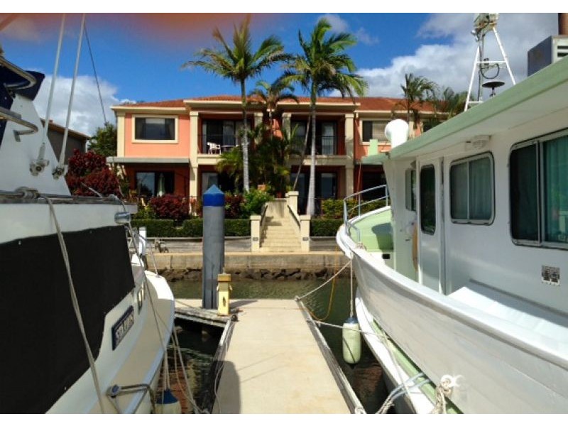 Villa Edgewater, Harbour View Crt, Cleveland QLD 4163