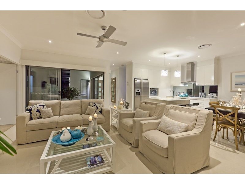 92 Sturgeon St, Ormiston QLD 4160