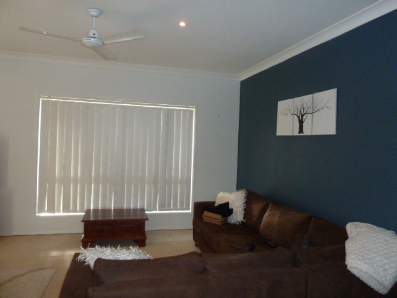 8 Silvara Circuit, Capalaba QLD 4157