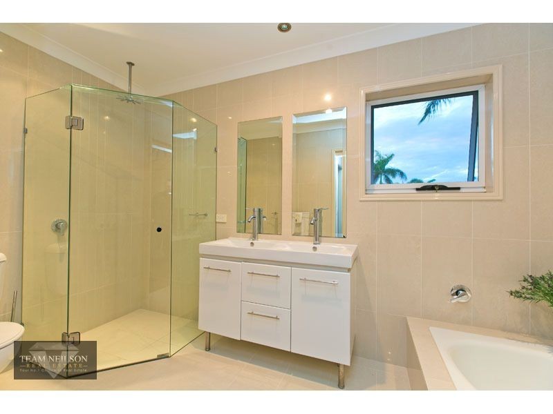 43 Seacrest Court, Raby Bay QLD 4163