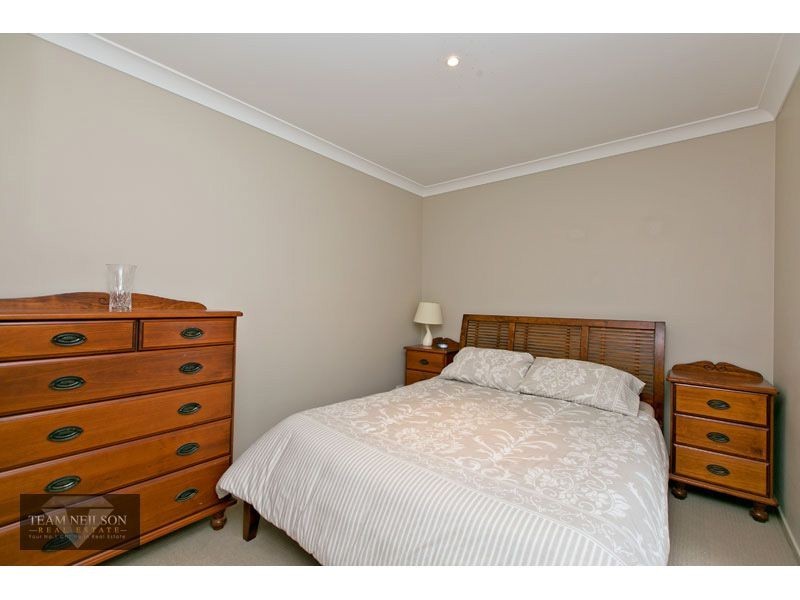 1/20 Huntly Place, Redland Bay QLD 4165