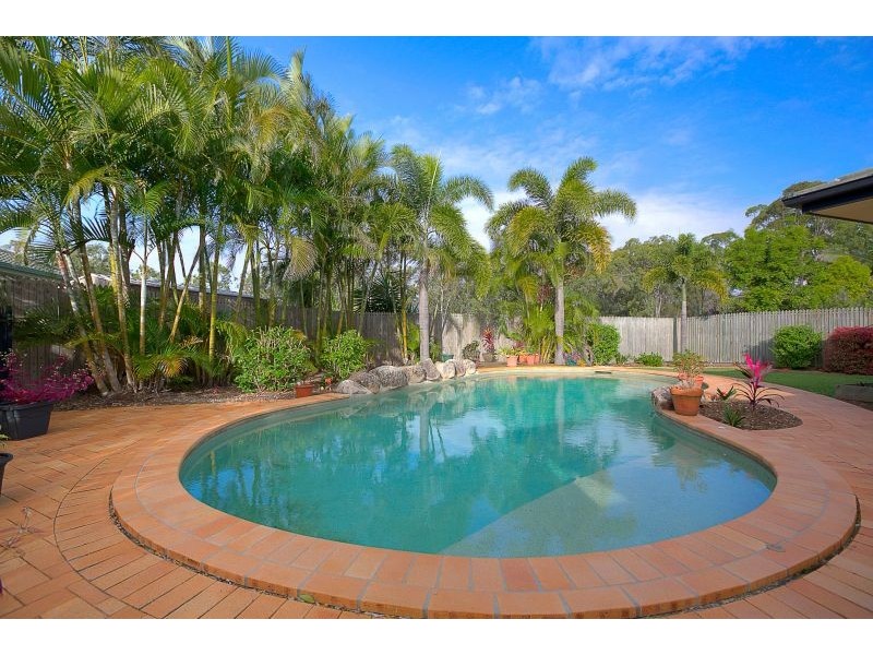 15 Hooper Street, Birkdale QLD 4159