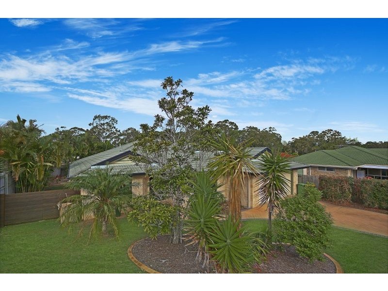 15 Hooper Street, Birkdale QLD 4159