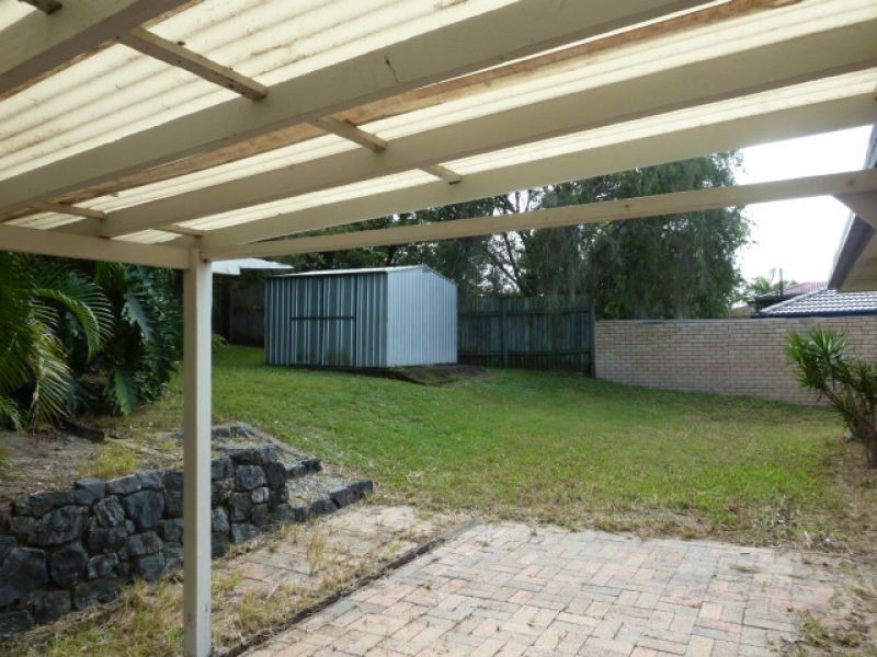 28 Currawong, Birkdale QLD 4159