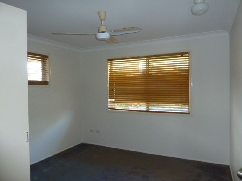 28 Currawong, Birkdale QLD 4159