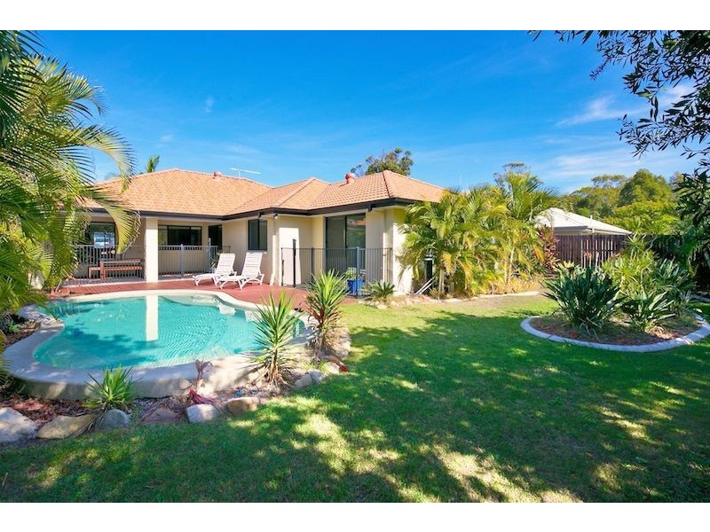 4 Lidgard Street, Thornlands QLD 4164