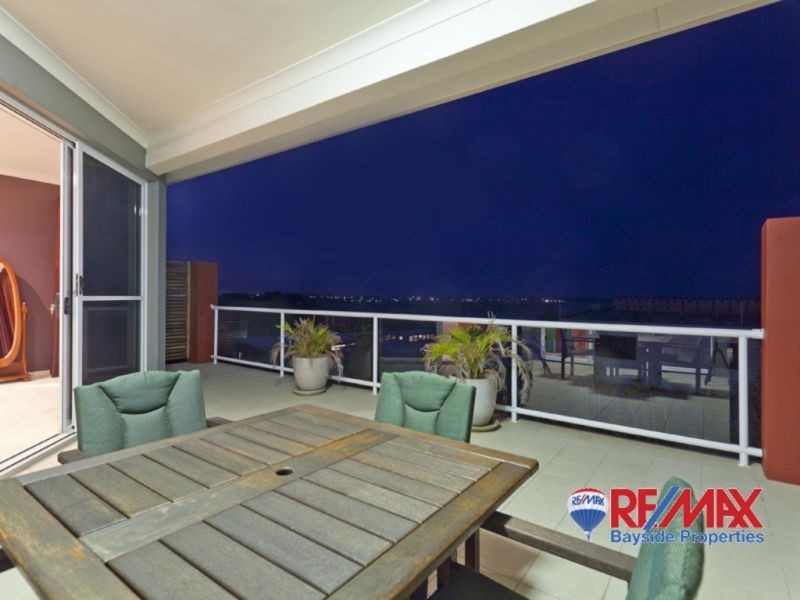 24 Gray Street, Redland Bay QLD 4165