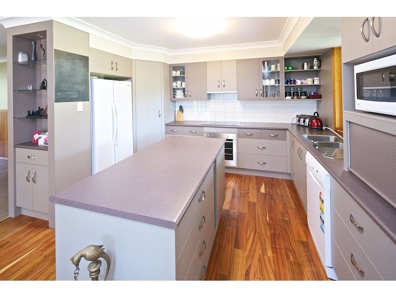 22 Seven Oaks Street, Alexandra Hills QLD 4161