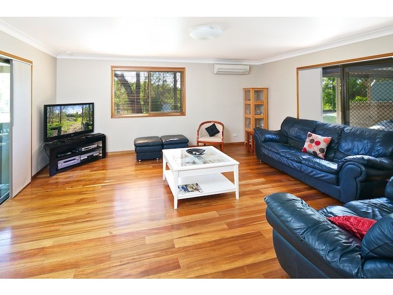 22 Seven Oaks Street, Alexandra Hills QLD 4161